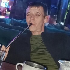 Владимир, 38