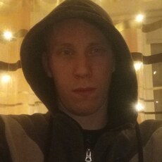 Илья, 25