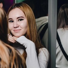 Лидия, 37