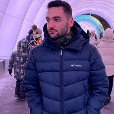 Виталя, 22