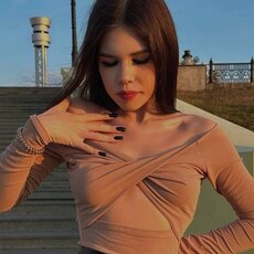 Валя, 22