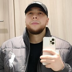 Егор, 25