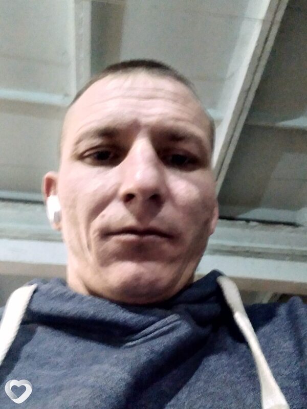 Валя