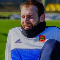 Радомир, 32