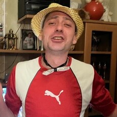 Виталий, 42