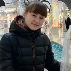 Эмилия, 25