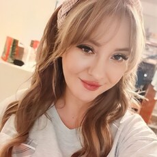 Лиза, 35