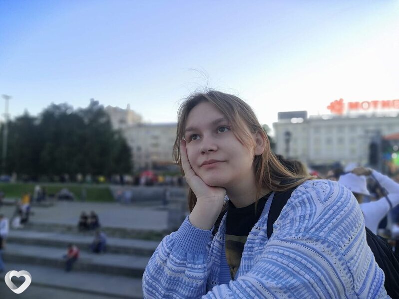Юля