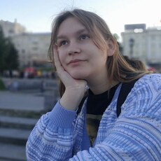 Юля, 19
