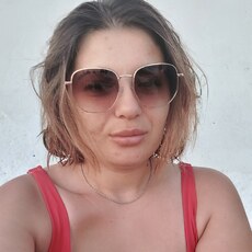 Лариса, 32