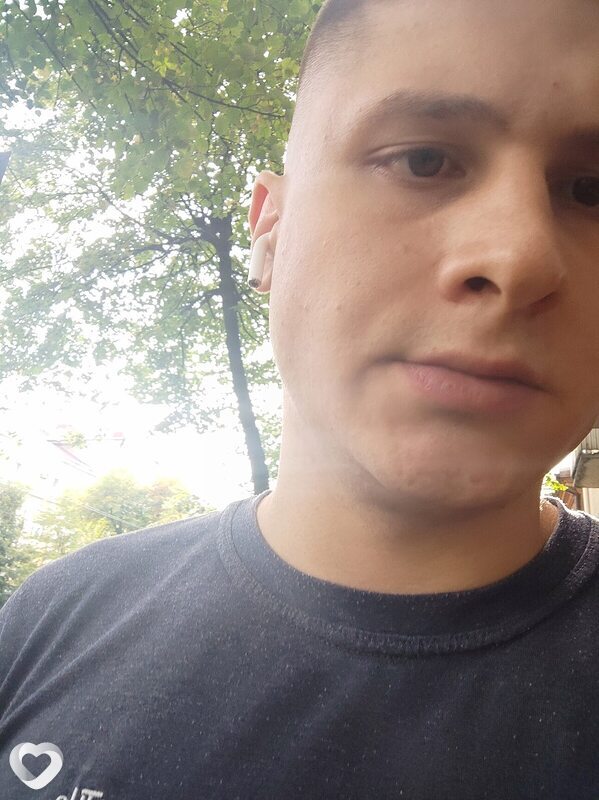 Вася