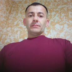 Тёма, 35