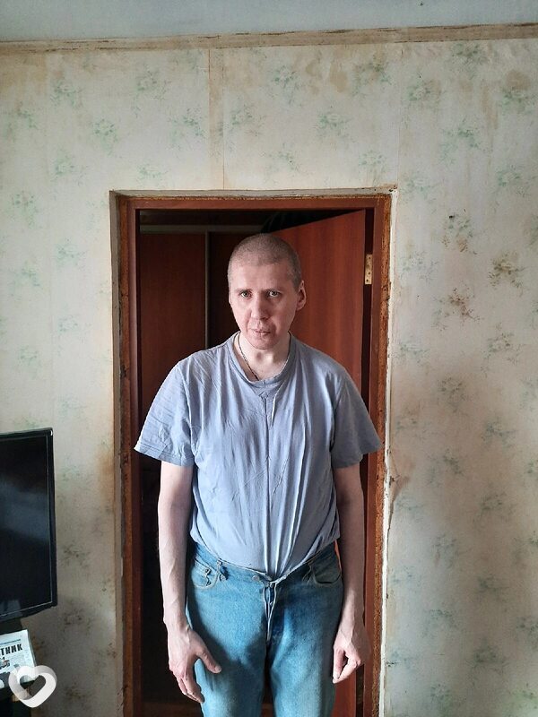 Артём
