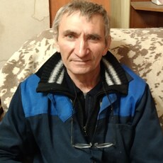 Лаврик, 63