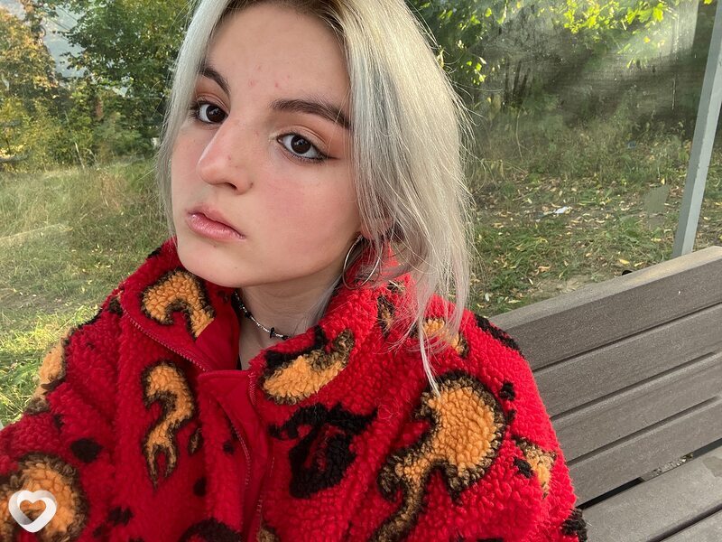 Мила