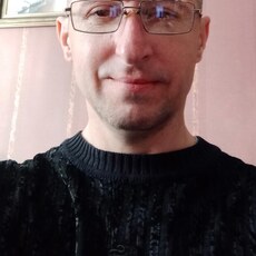 Слава, 48