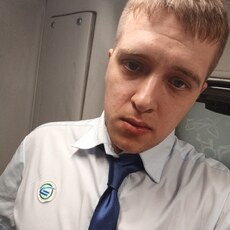 Артур, 28