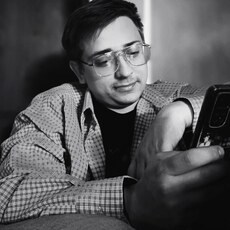 Леонид, 25