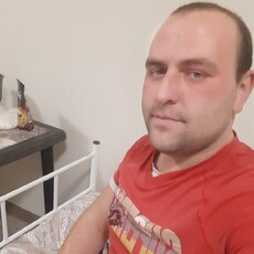 Сеня, 26