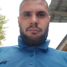 Денис, 27