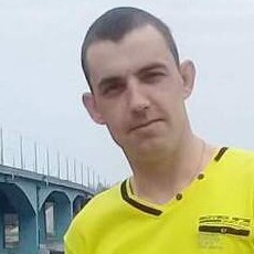 Боря, 37