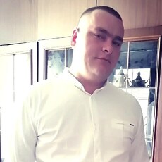 Александр, 32