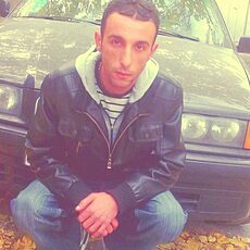 Дима, 33