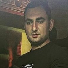 Василий, 32