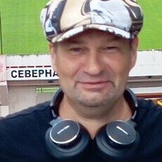 Владимир, 52