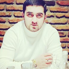 Валя, 30