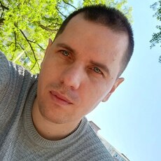 Демьян, 32
