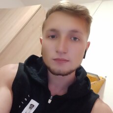 Вадим, 24
