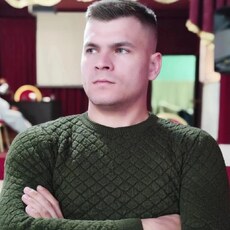 Веня, 29