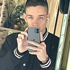 Артемий, 21