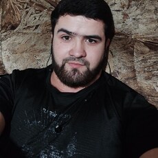 Тим, 27