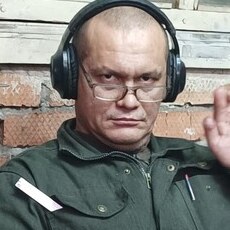 Толя, 45
