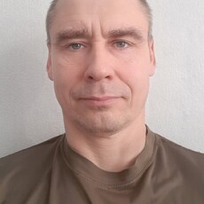 Макс, 39