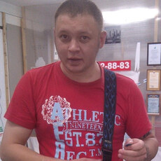 Аркадий, 38