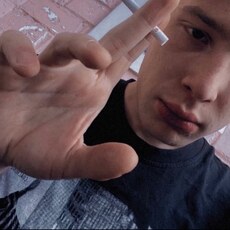 Пётр, 25