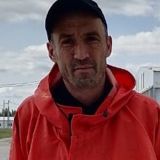 Радомир, 43