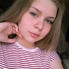 Илона, 19