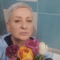 Виолетта, 53