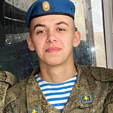 Федя, 19