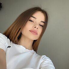 Владислава, 19