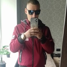 Евгений, 32