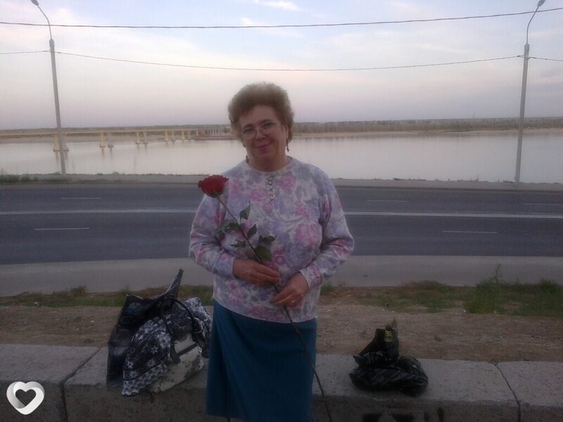Полина