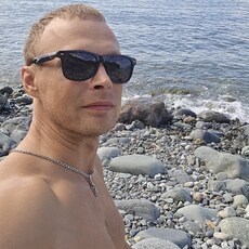 Лукас, 44