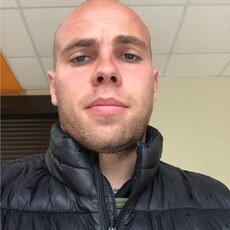 Сергей, 24