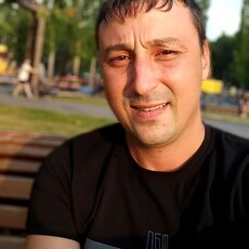 Артур, 35