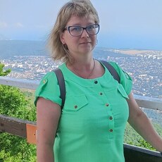 Мила, 37